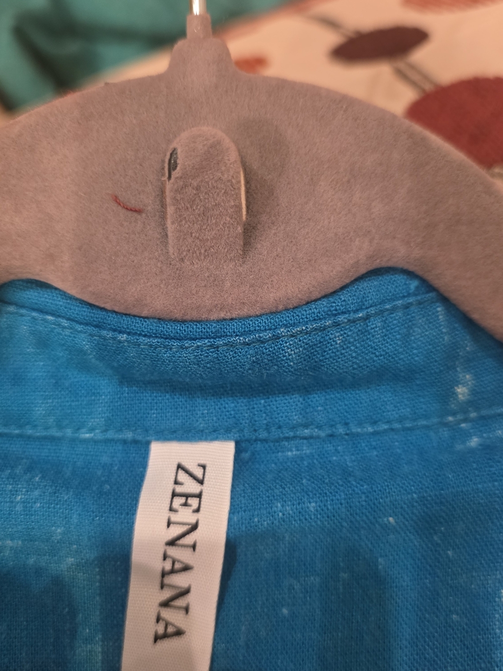 Zenana Outfitters Teal Washed Cropped V-Neck Top. NWOT! - Picture 3 of 3